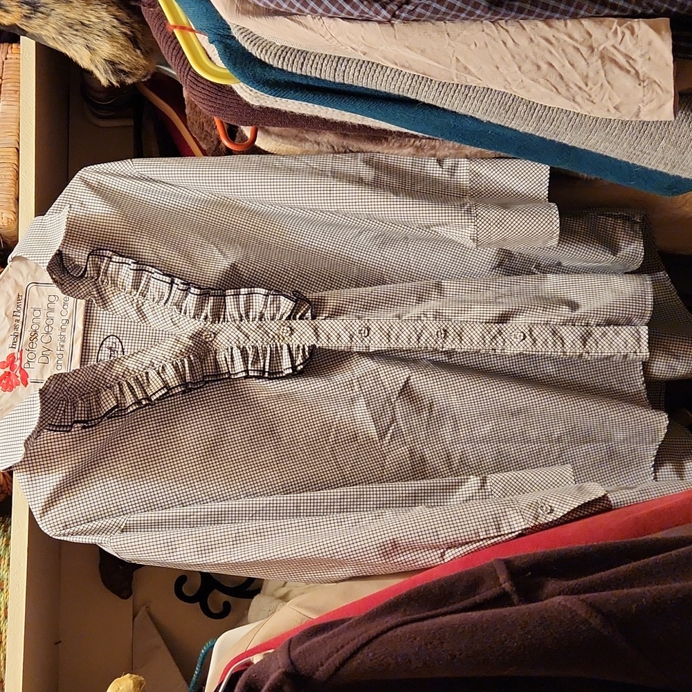 FOXCROFT WOMANS STRIPED BLOUSE LOVELY RUFFLED DETAIL ON FRONT, WRINKLE RESISTANT